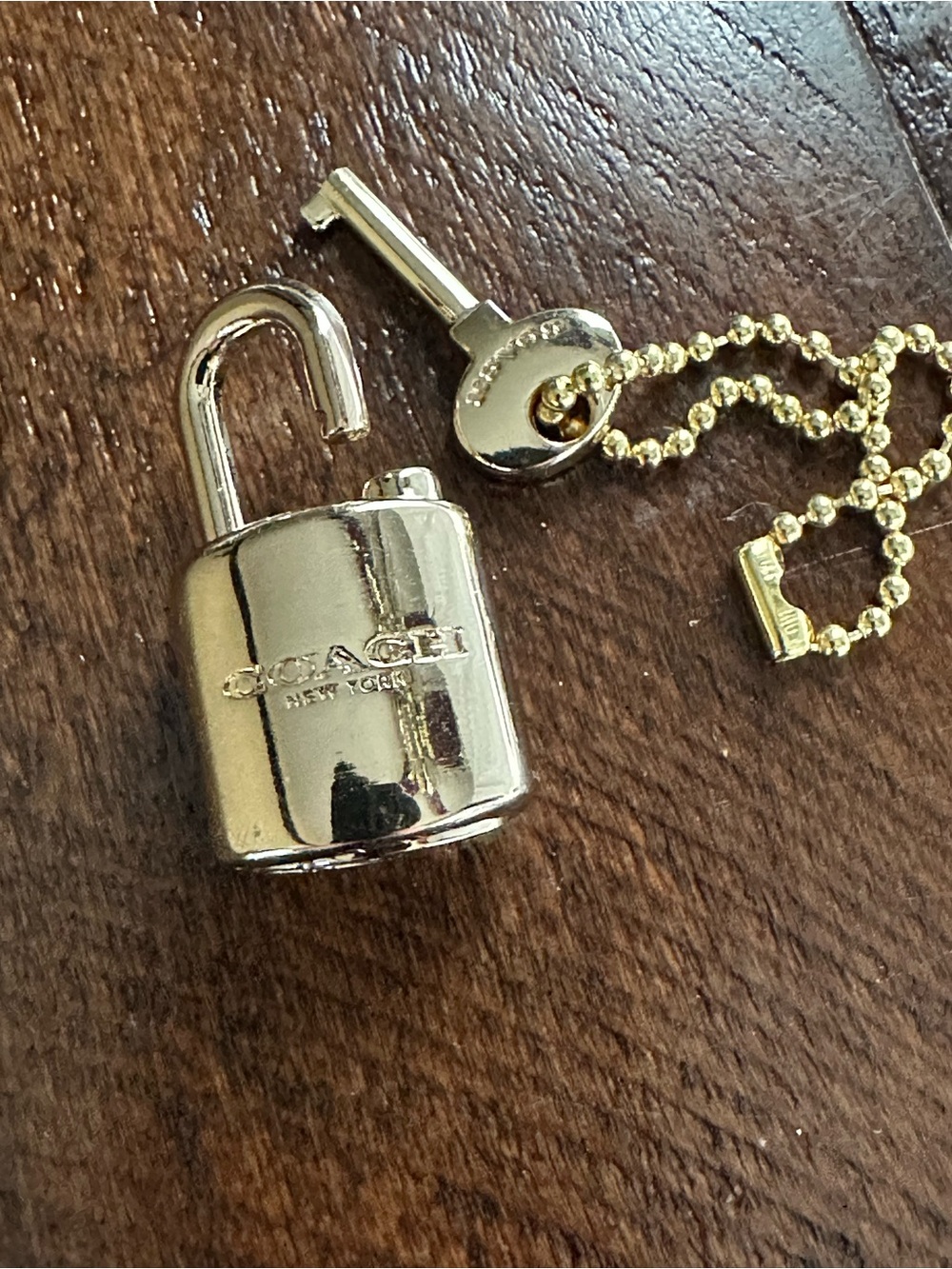 Coach Padlock & Key - Picture 7 of 8